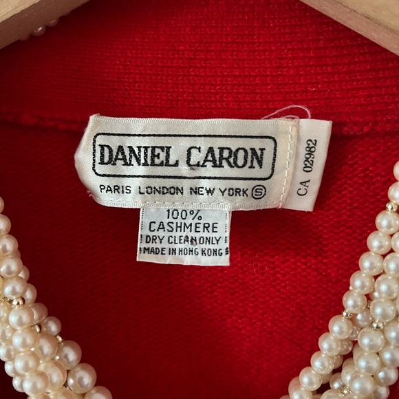 EUC VTG Cashmere Cherry Red Cardigan Daniel Caron 90s - Picture 6 of 9